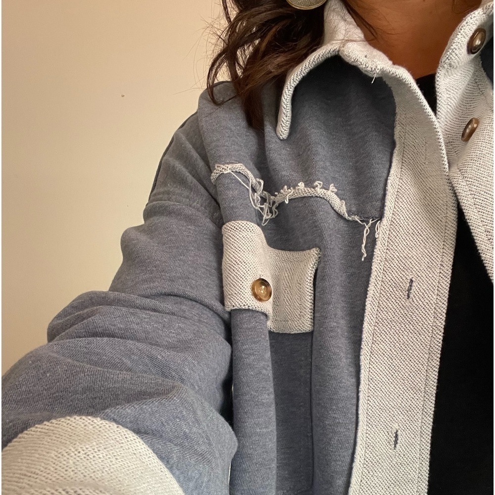 Pol Boutique Oversized French Terry
Long Sleeve Button Down Shacket Raw
Seams M - Picture 5 of 8